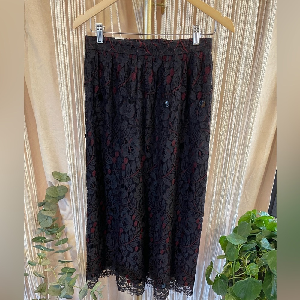 Vintage JH Collectibles Black and Lace Skirt with Red accents